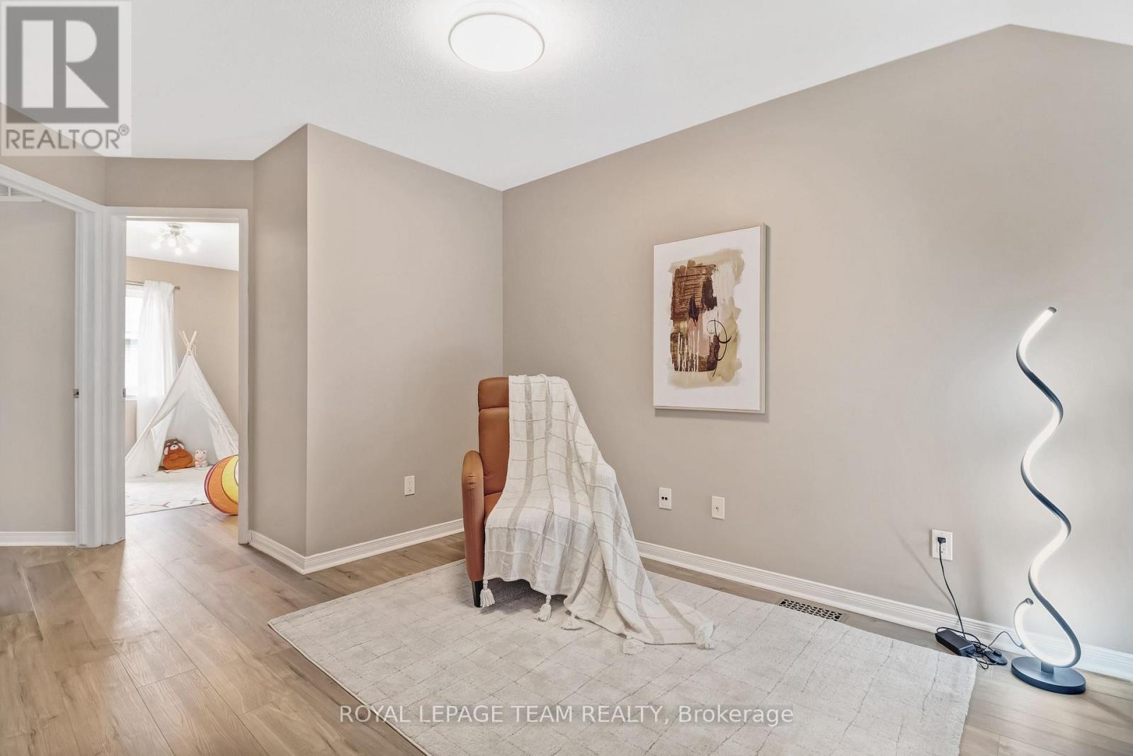 2 Bed, 2 Bath House for Sale in Ottawa – 280 KELTIE PRIVATE, Ottawa – MLS# X13453614 - Image 18
