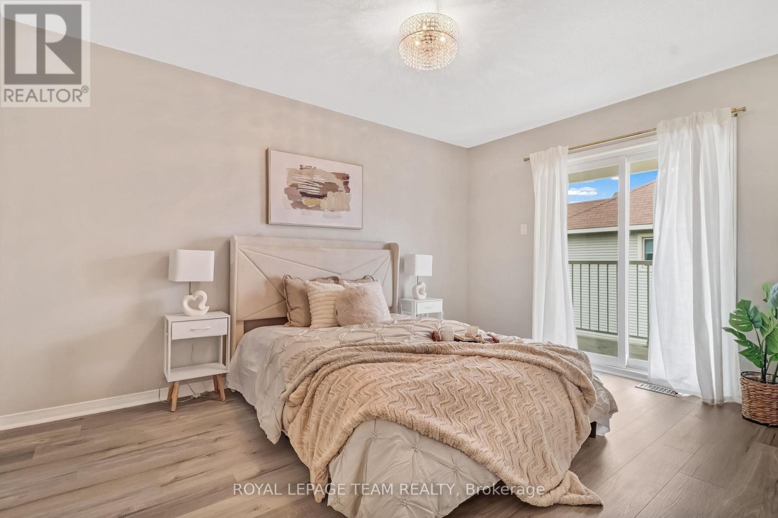 2 Bed, 2 Bath House for Sale in Ottawa – 280 KELTIE PRIVATE, Ottawa – MLS# X13453614 - Image 19