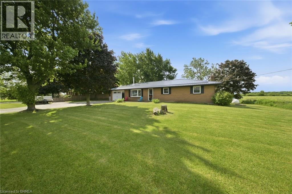 4-bedroom home for sale at 1840 THOMPSON Road E, Waterford ON · photo 1 of 51