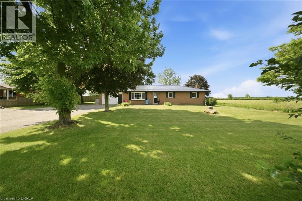 4-bedroom home for sale at 1840 THOMPSON Road E, Waterford ON · photo 3 of 51