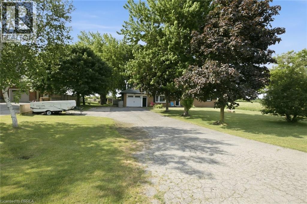 1840 THOMPSON Road E - 43