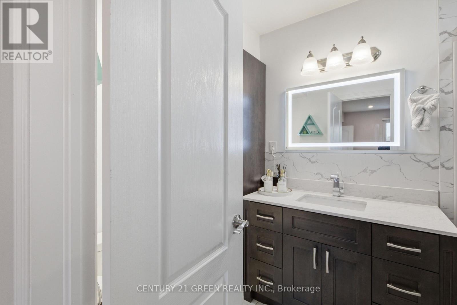 7649 REDSTONE ROAD - 15
