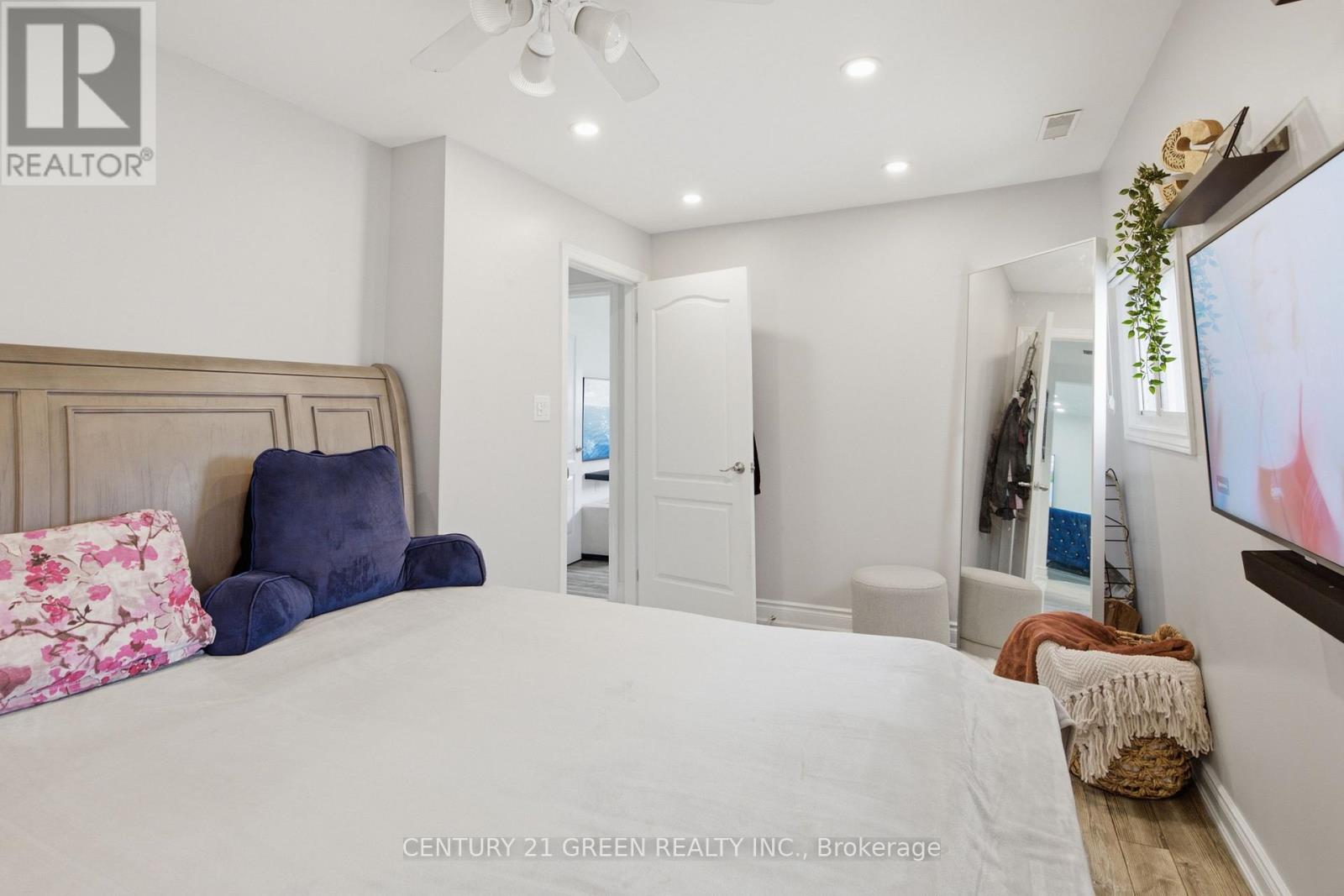 7649 REDSTONE ROAD - 18