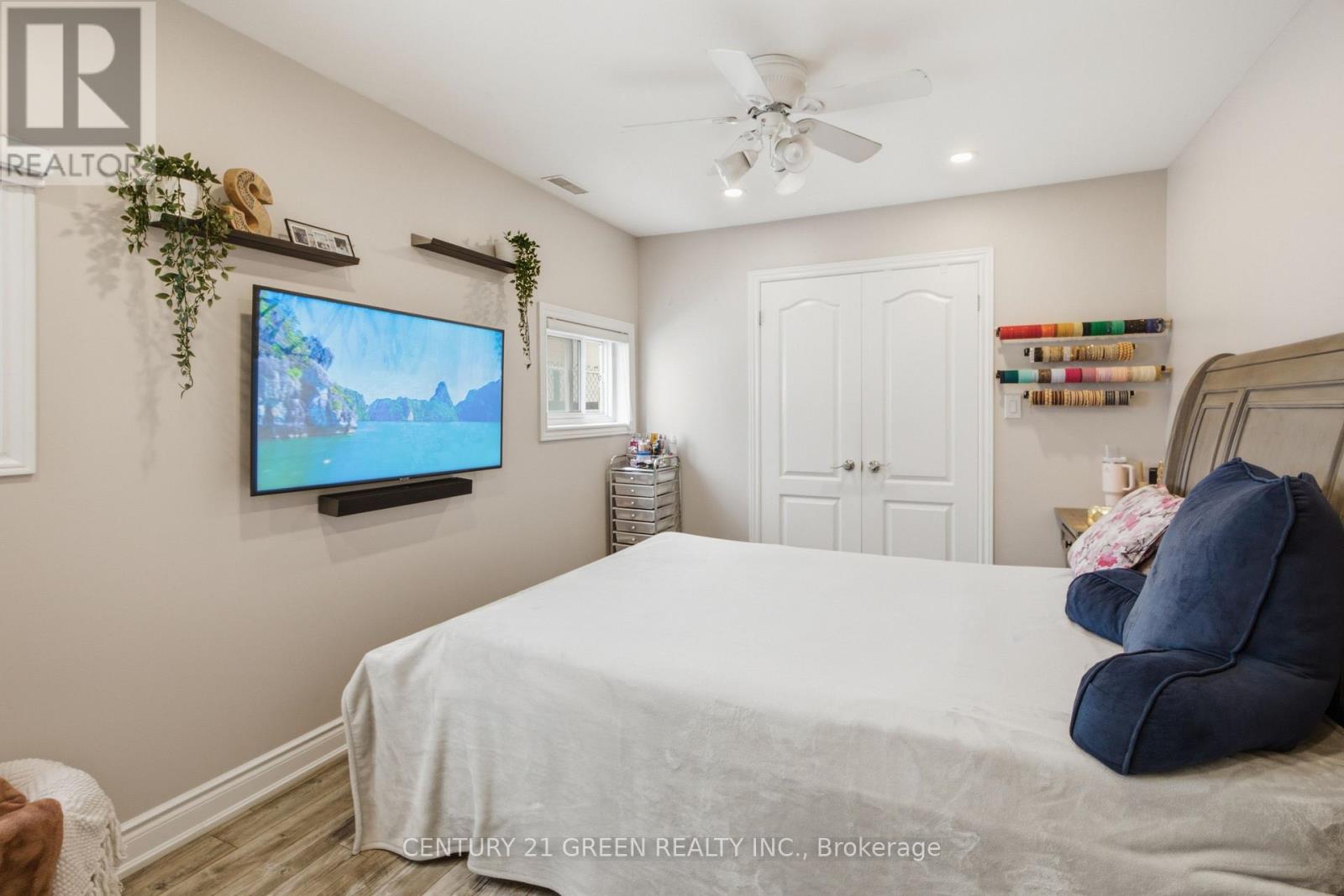 7649 REDSTONE ROAD - 19