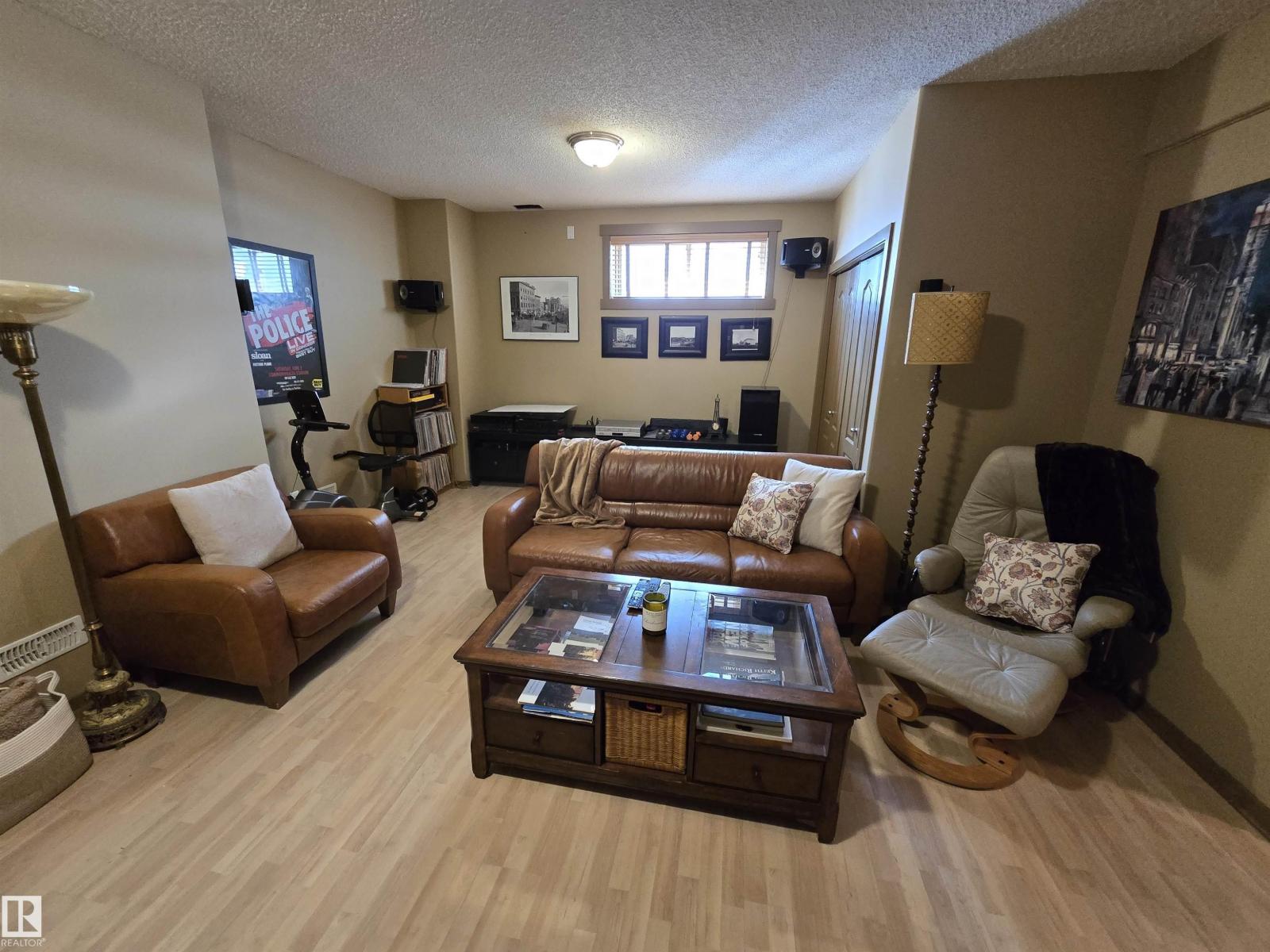 1205 COLONEL STONE AV NW - 39