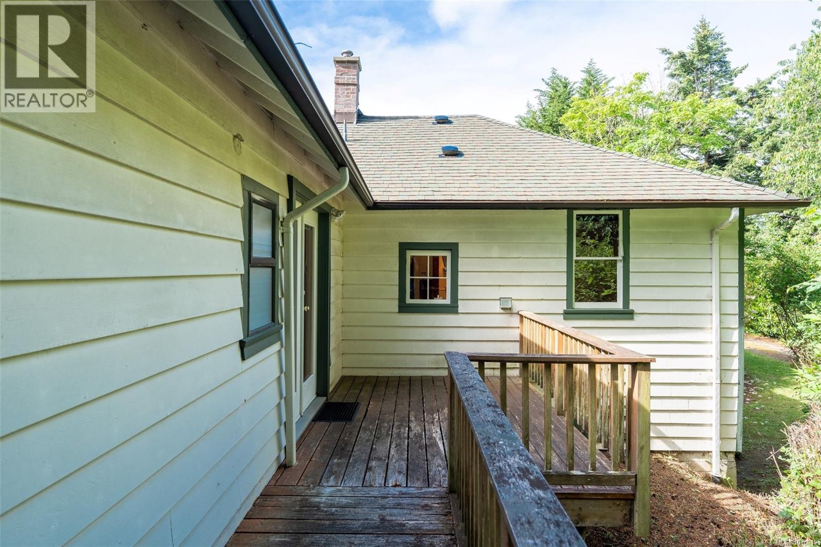  713 Kangaroo Road, Metchosin