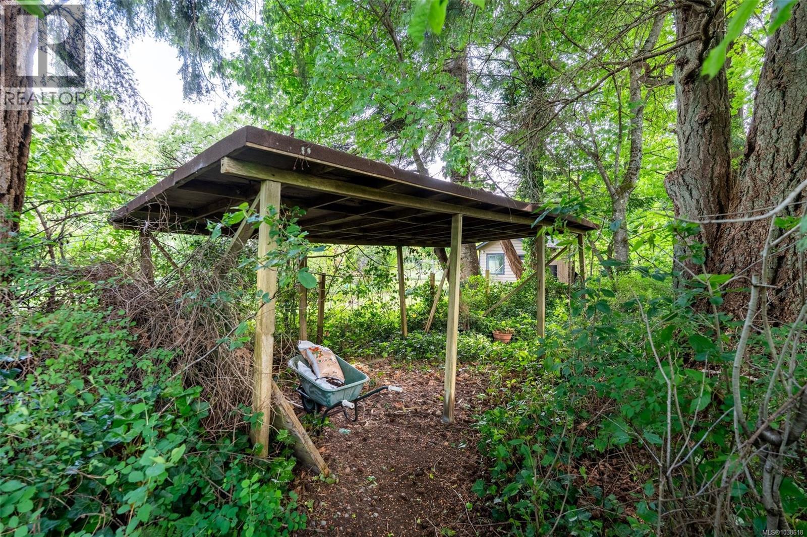  713 Kangaroo Road, Metchosin