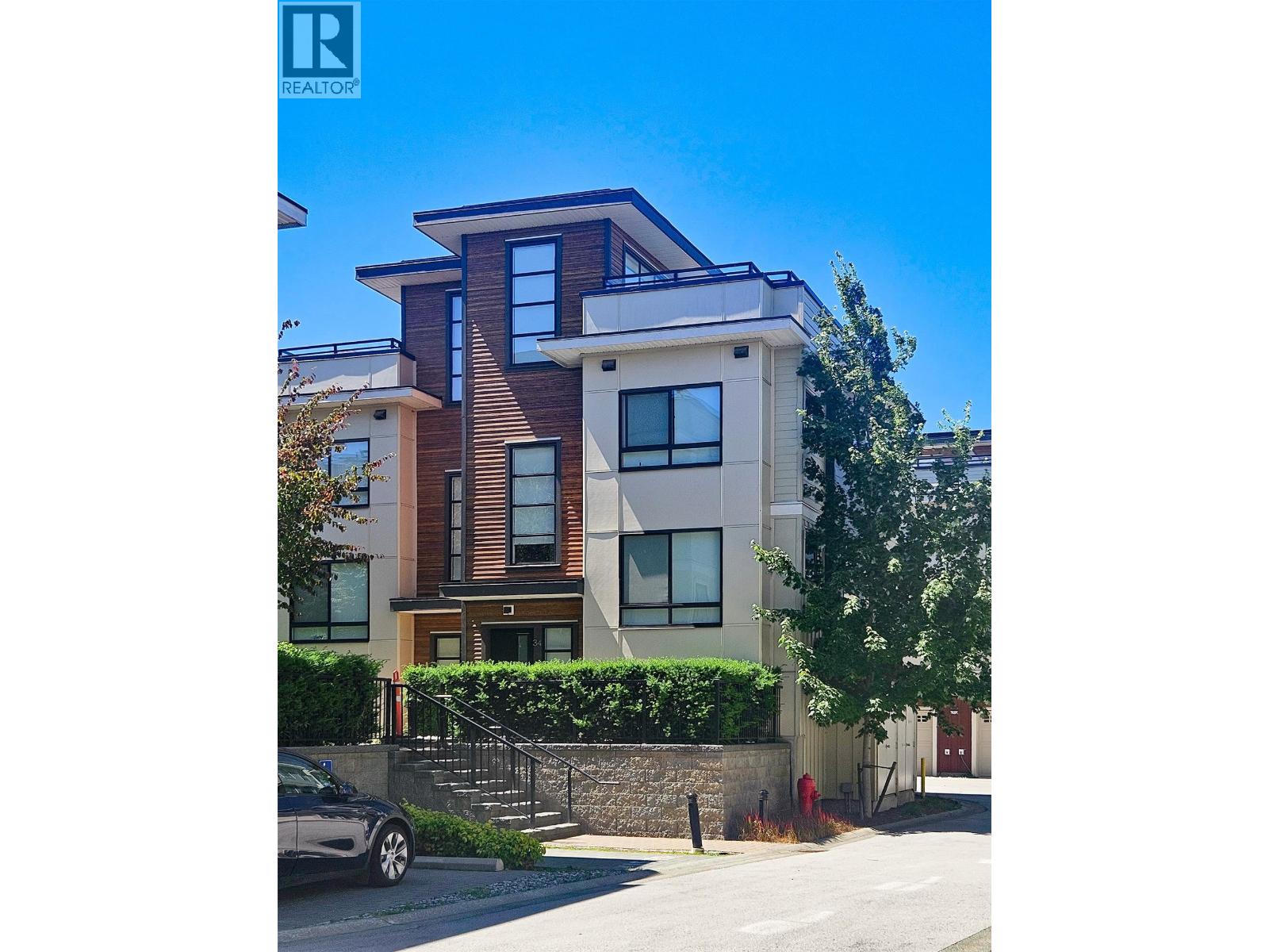 34 10233 RIVER DRIVE