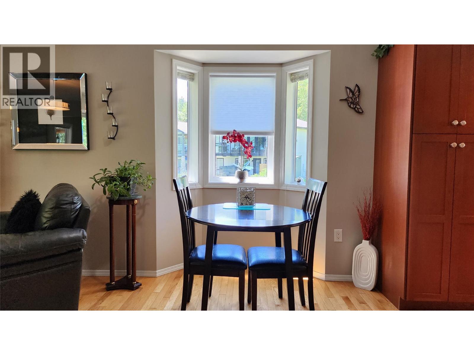 442 WHITMAN Way - 12
