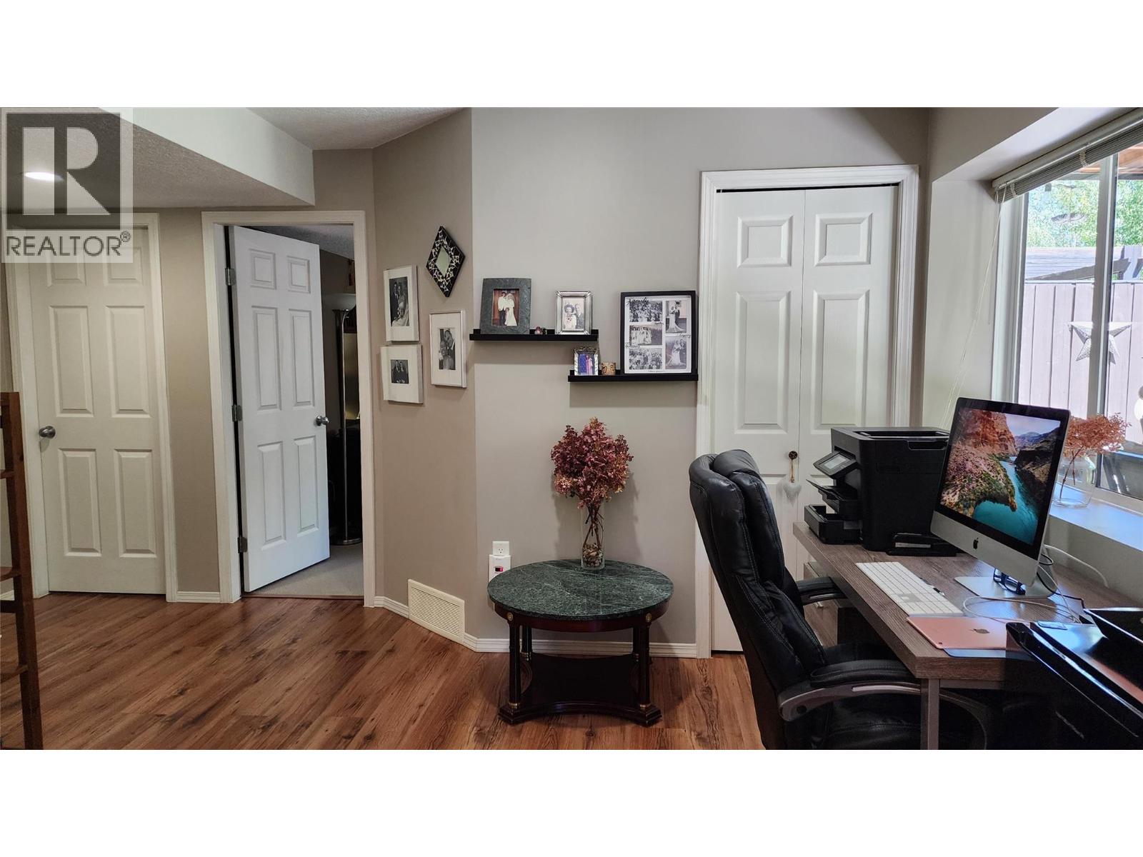442 WHITMAN Way - 28