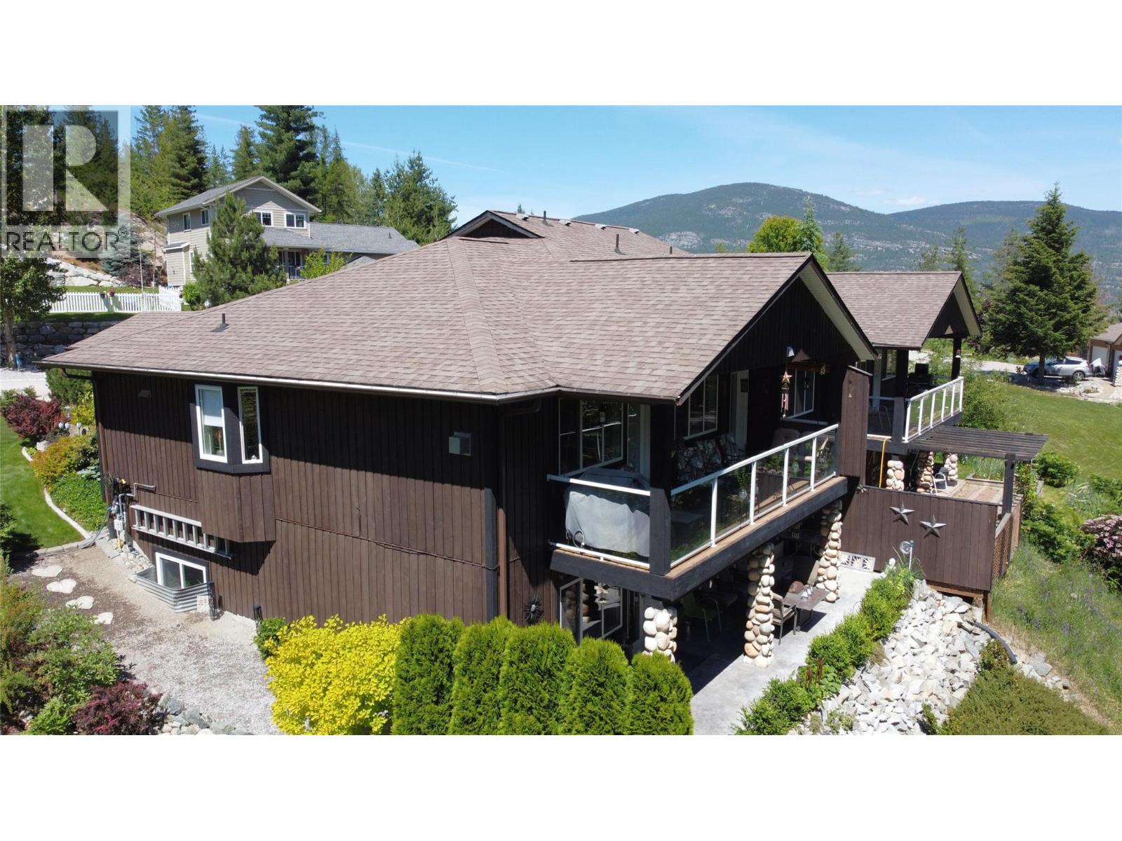442 WHITMAN Way - 40