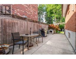 33 Benson Avenue, Mississauga, ON L5H2P3 Photo 42