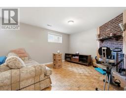 33 Benson Avenue, Mississauga, ON L5H2P3 Photo 30