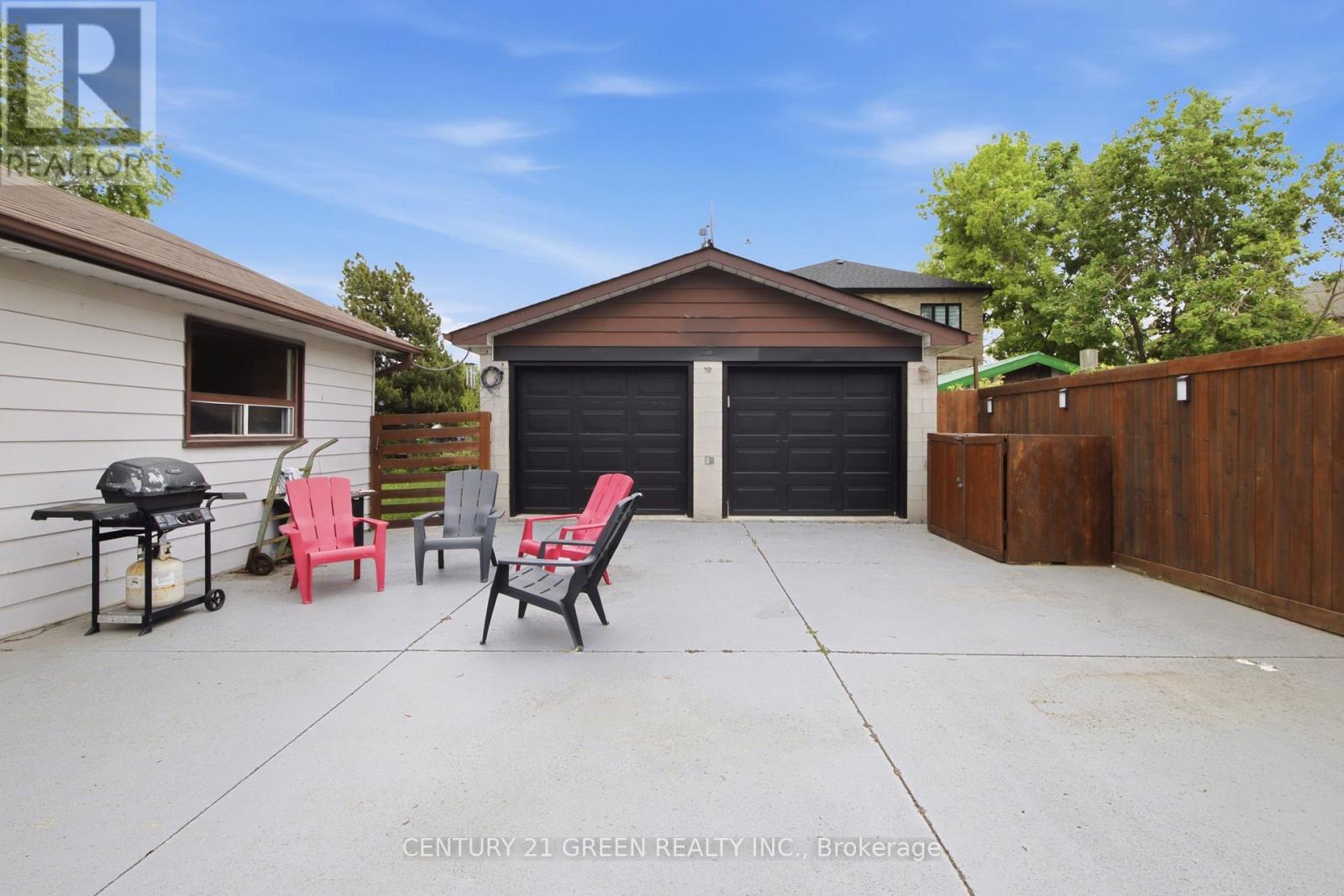 7649 REDSTONE ROAD - 24