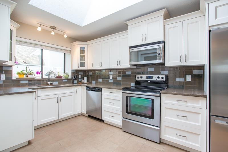 3 Bed, 2 Bath House for Sale in Surrey – 1990 150 STREET, Surrey – MLS# R3136397 - Image 10