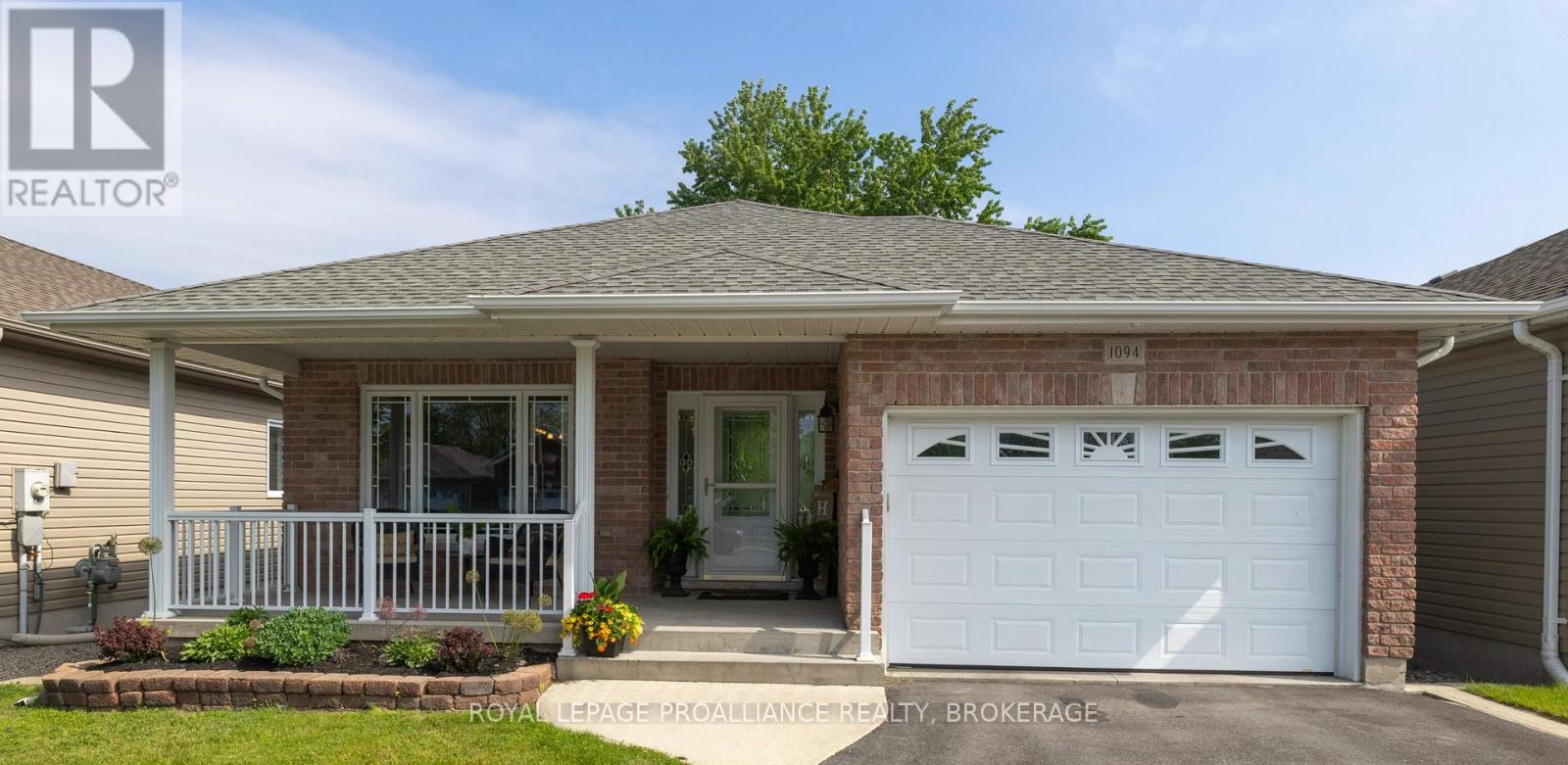 1094 CROSSFIELD AVENUE - 1