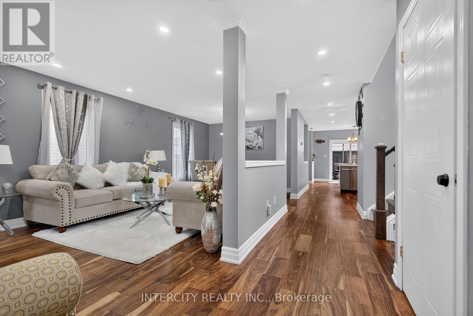 2560 MEADOWGATE BOULEVARD - 11