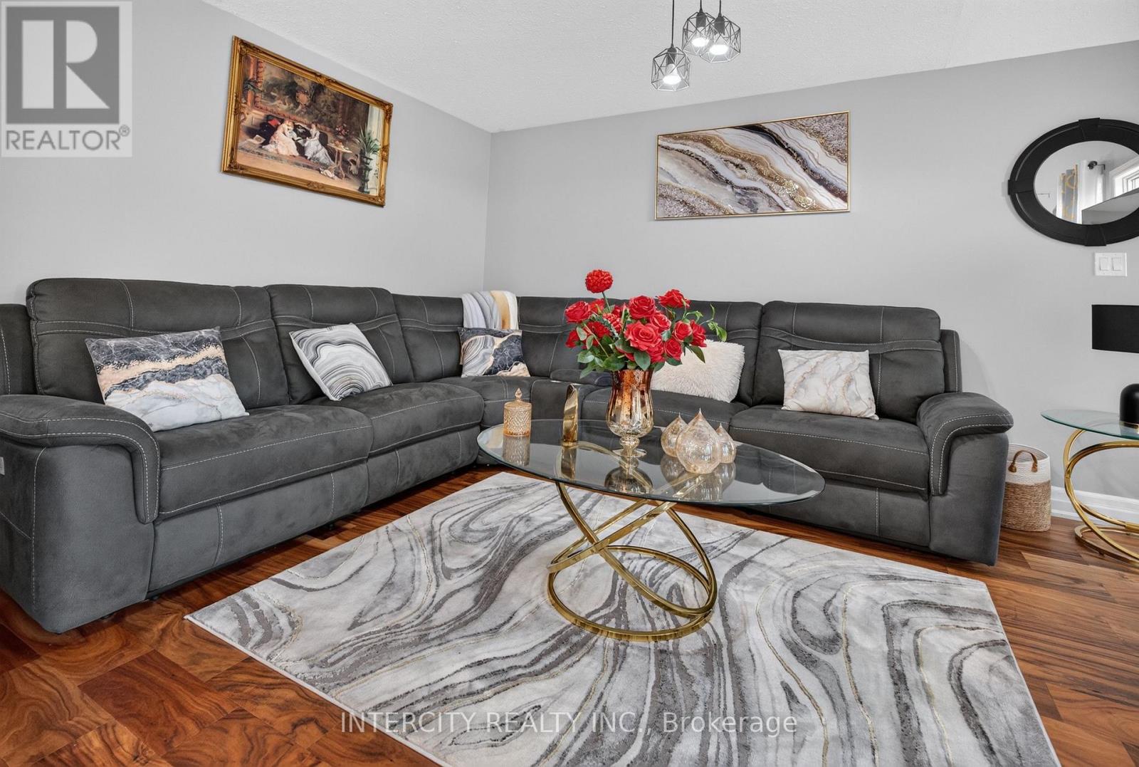 2560 MEADOWGATE BOULEVARD - 16