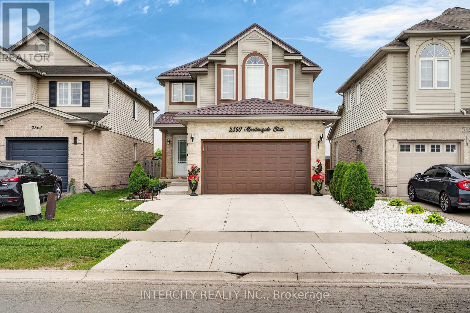2560 MEADOWGATE BOULEVARD - 2