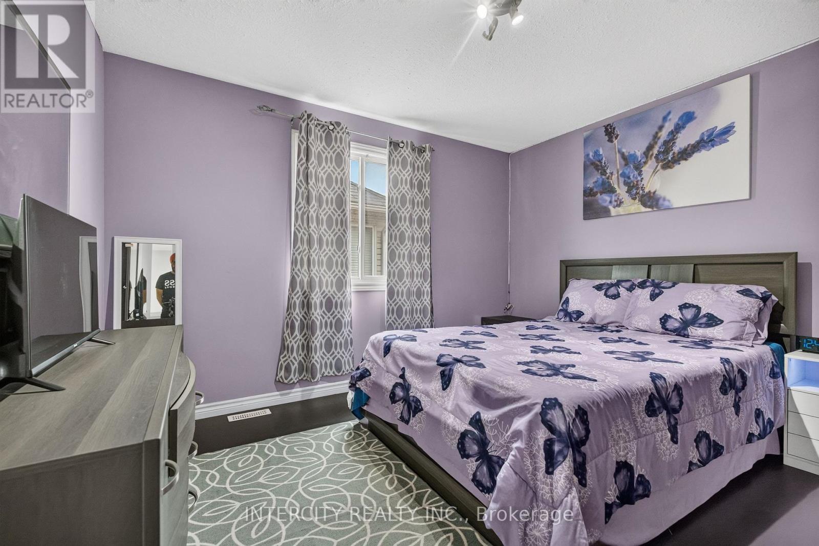 2560 MEADOWGATE BOULEVARD - 23