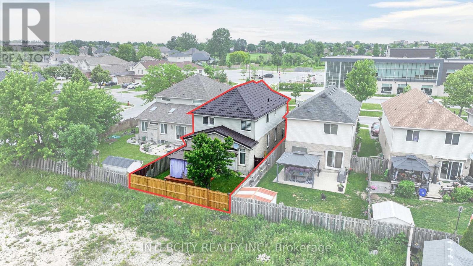 2560 MEADOWGATE BOULEVARD - 35