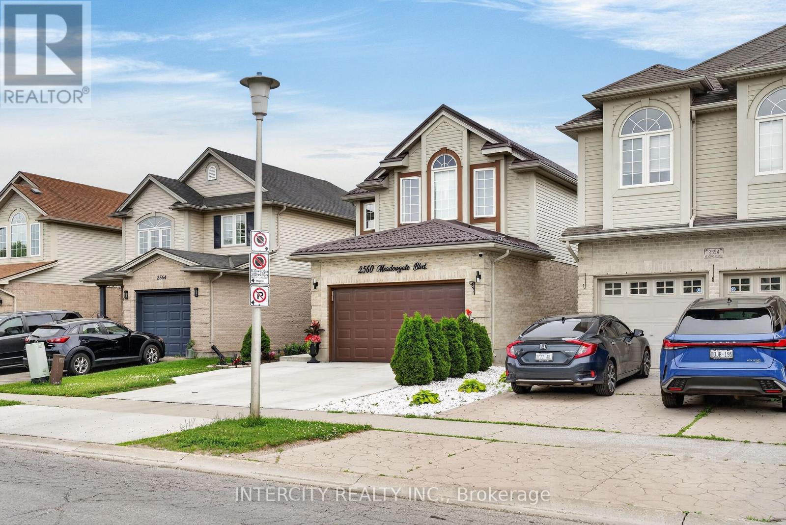 2560 MEADOWGATE BOULEVARD - 5