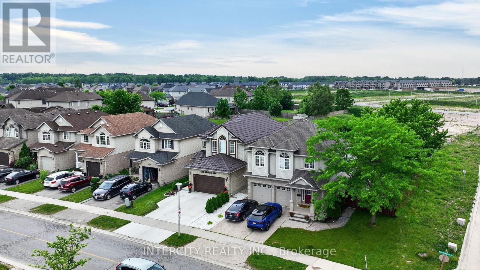 2560 MEADOWGATE BOULEVARD - 8