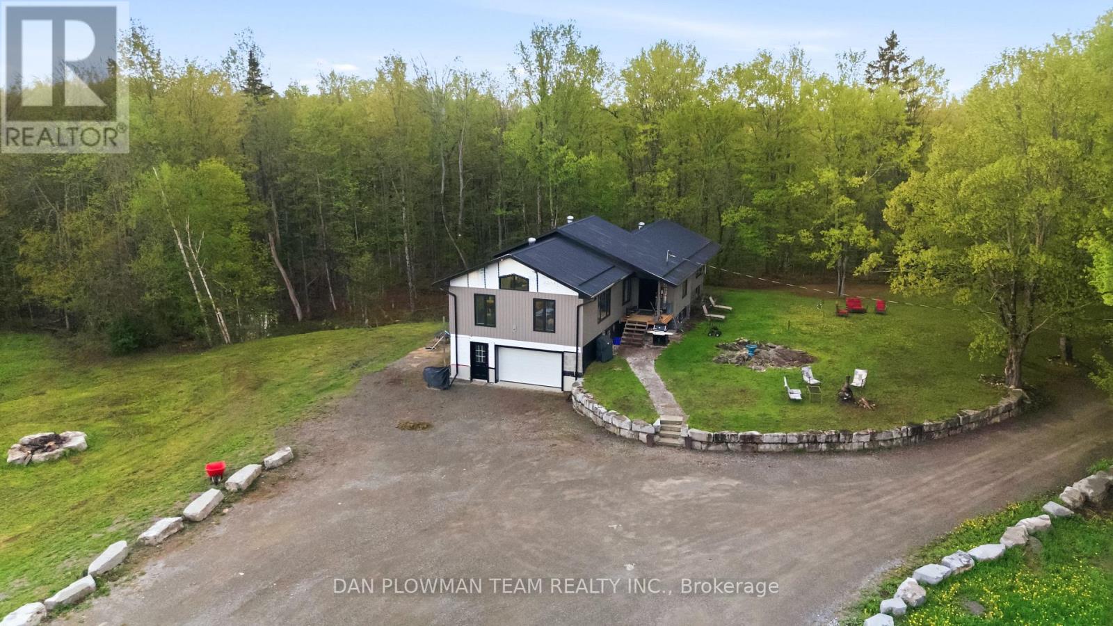 377 BALMER ROAD - 1