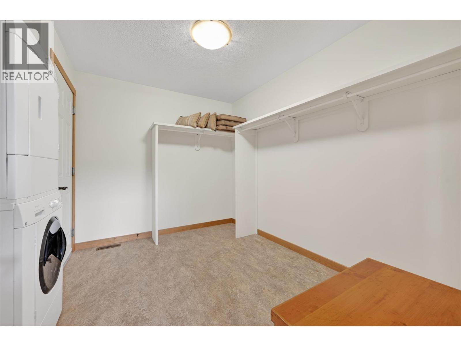 #21 6800 COLUMBIA LAKE Road - 33