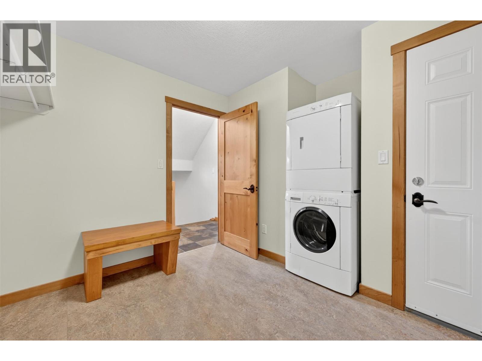 #21 6800 COLUMBIA LAKE Road - 34