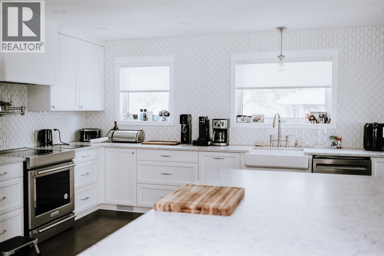 8541 BUNCE ROAD, Prince George