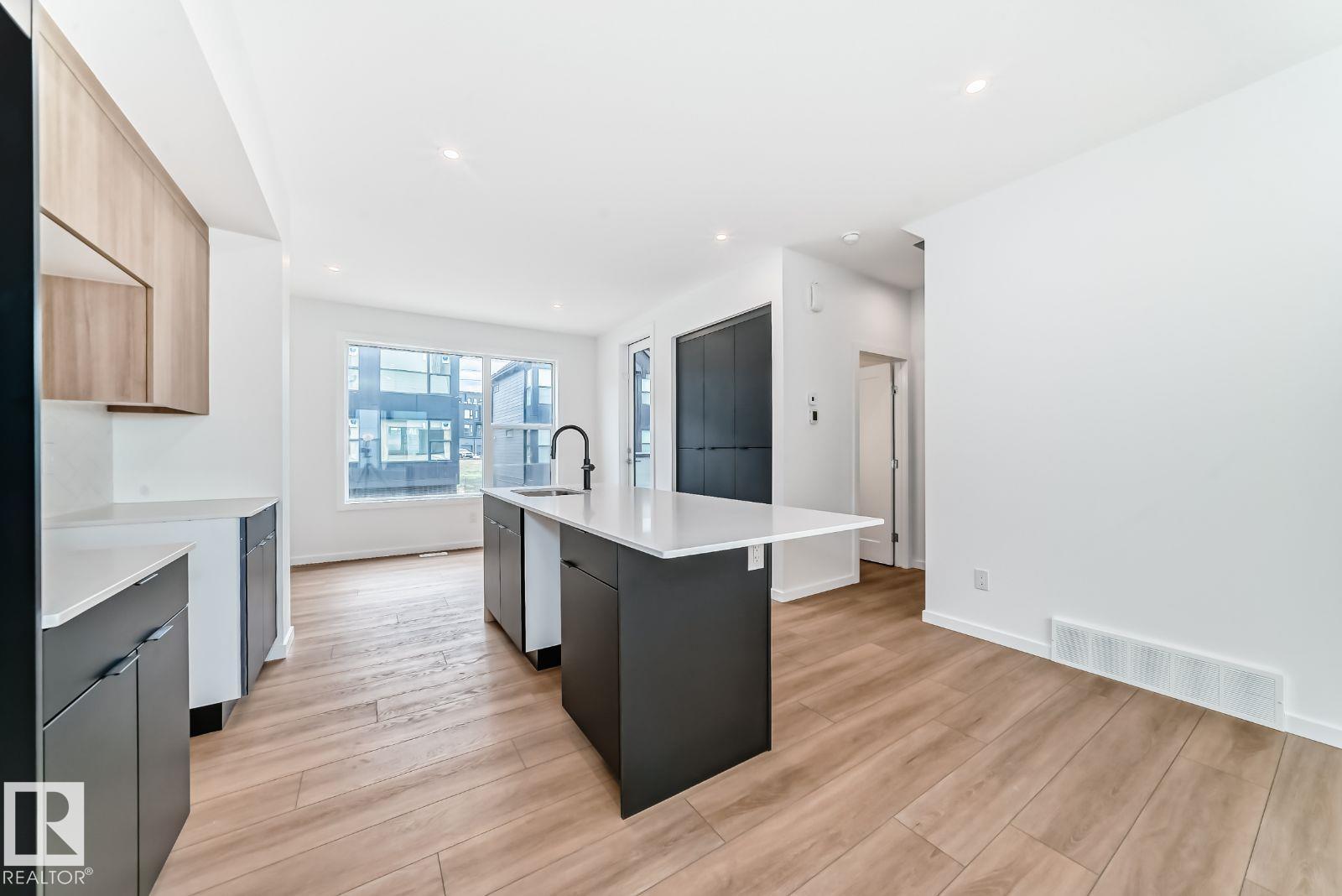 #66 5 Rondeau DR - 11
