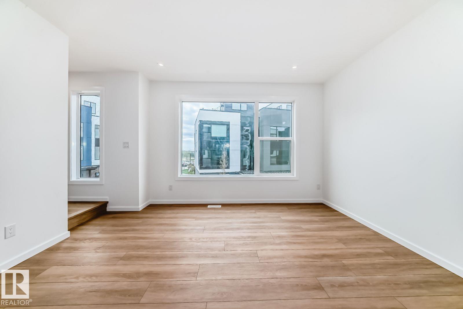 #66 5 Rondeau DR - 18