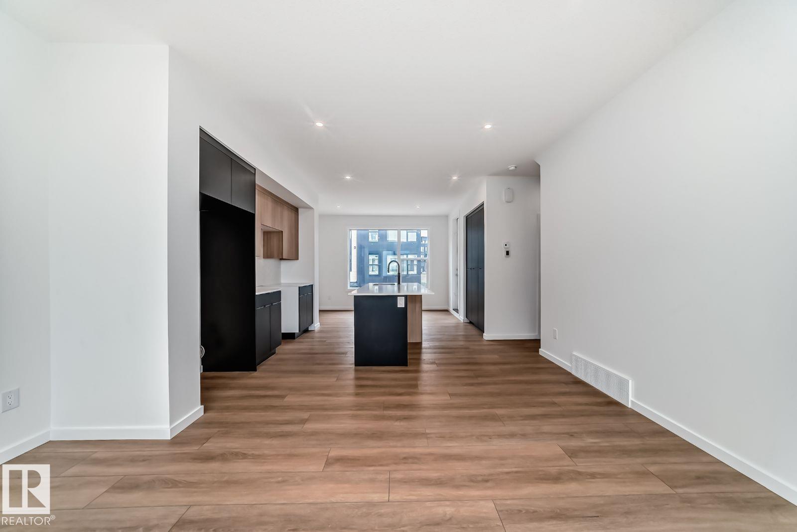 #66 5 Rondeau DR - 21