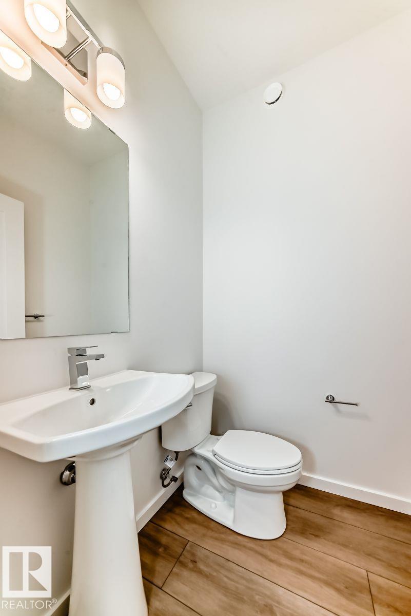 #66 5 Rondeau DR - 24