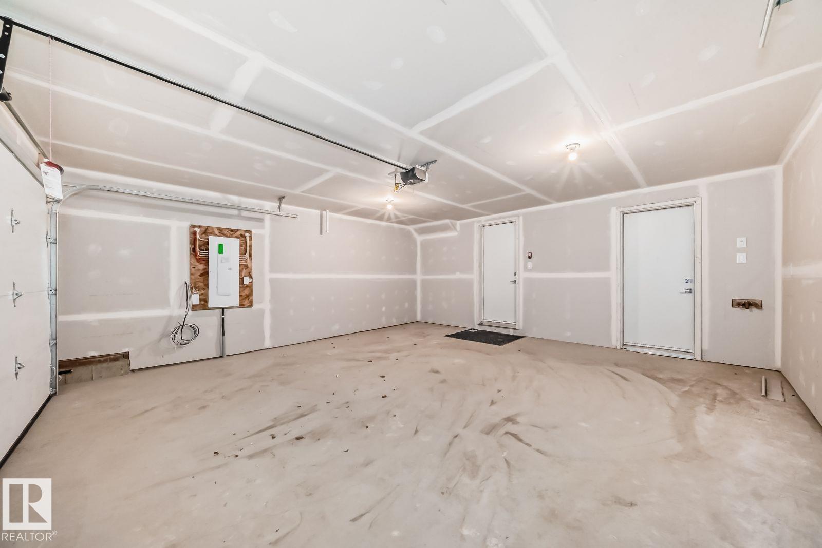 #66 5 Rondeau DR - 42