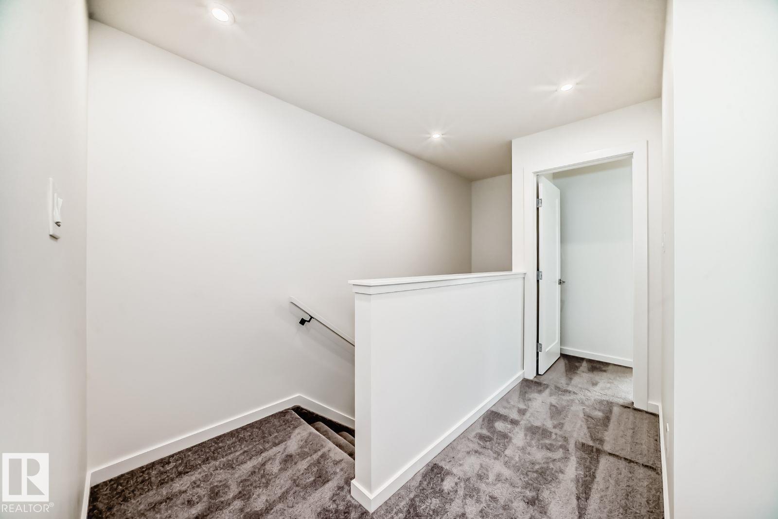 #66 5 Rondeau DR - 39