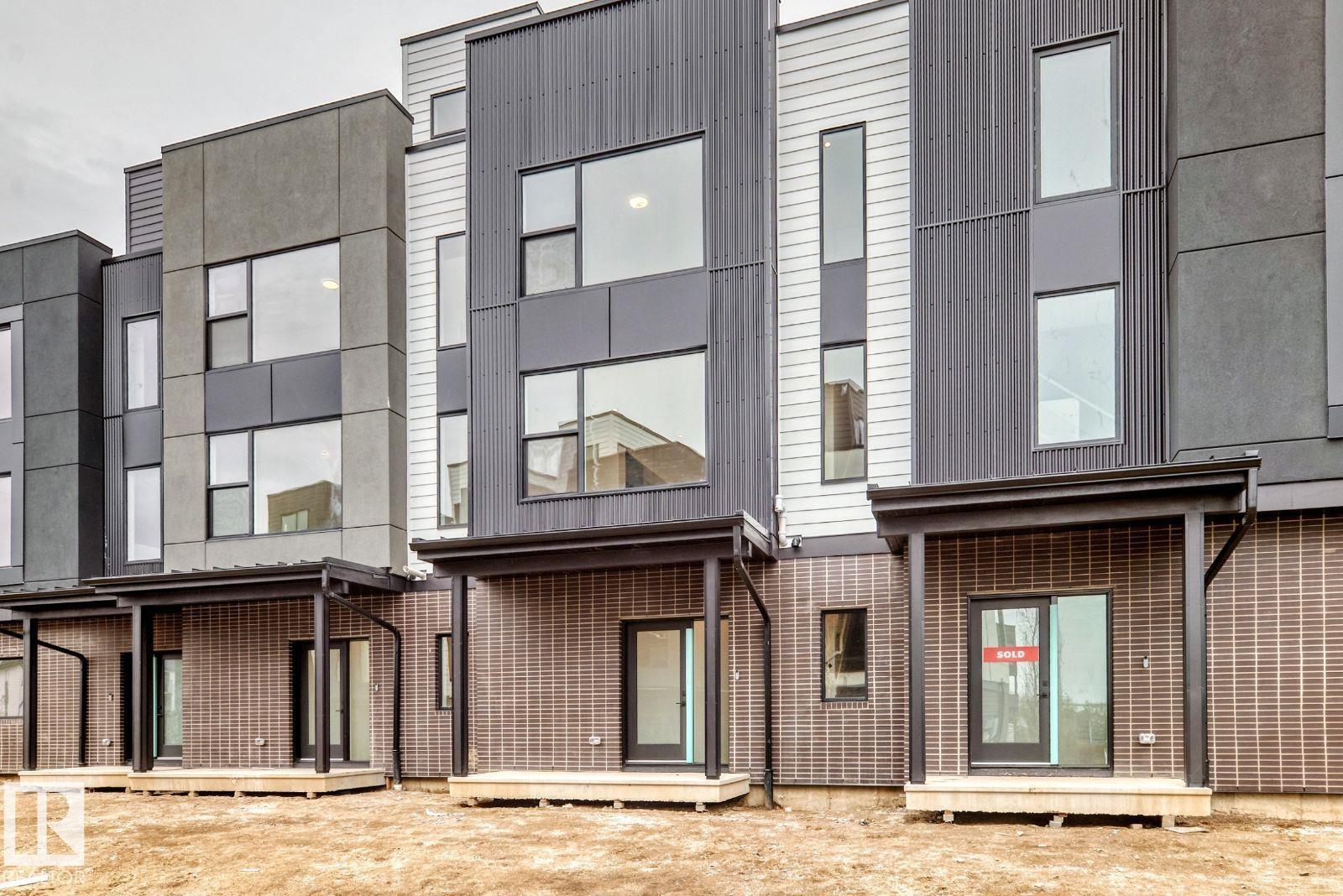 #66 5 Rondeau DR - 49