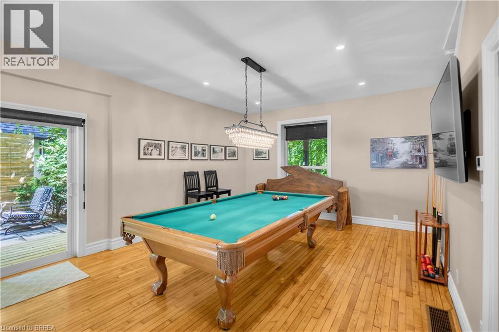 3-bedroom home for sale at 60A DUNDAS Street W, Paris ON · photo 17 of 51