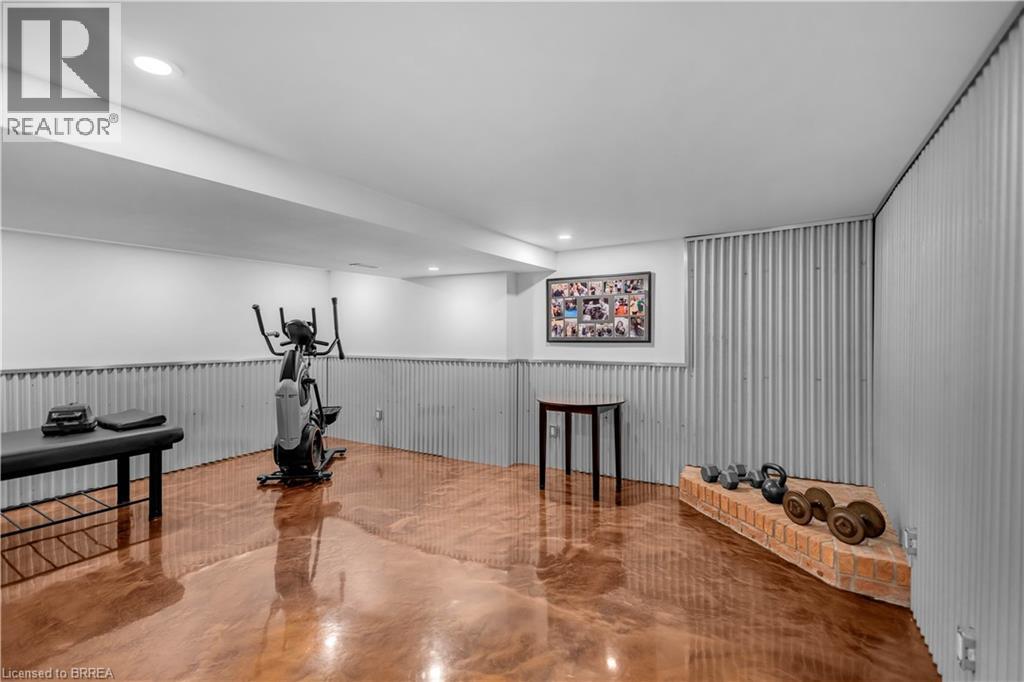 3-bedroom home for sale at 60A DUNDAS Street W, Paris ON · photo 31 of 51