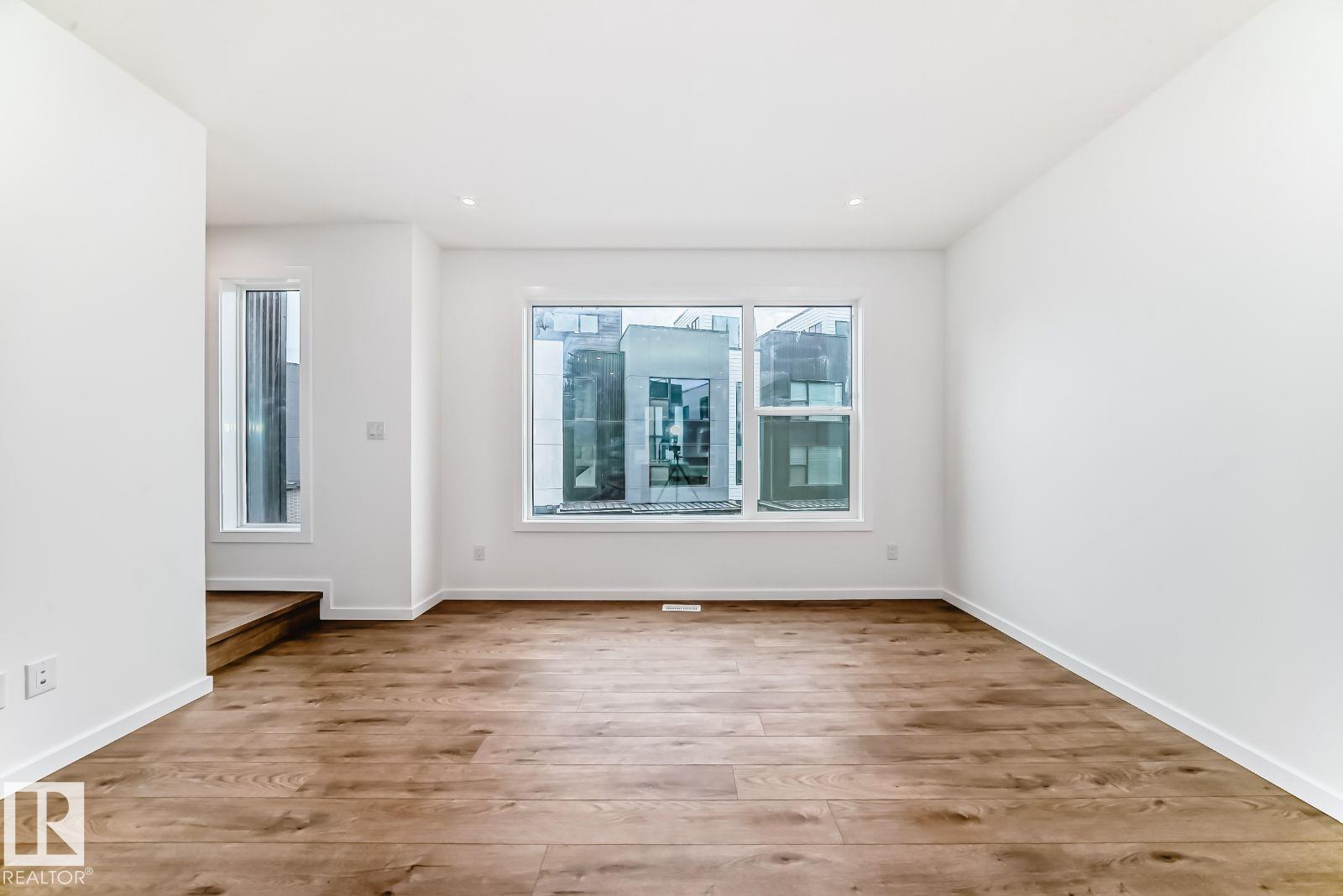 #67 5 Rondeau DR - 18