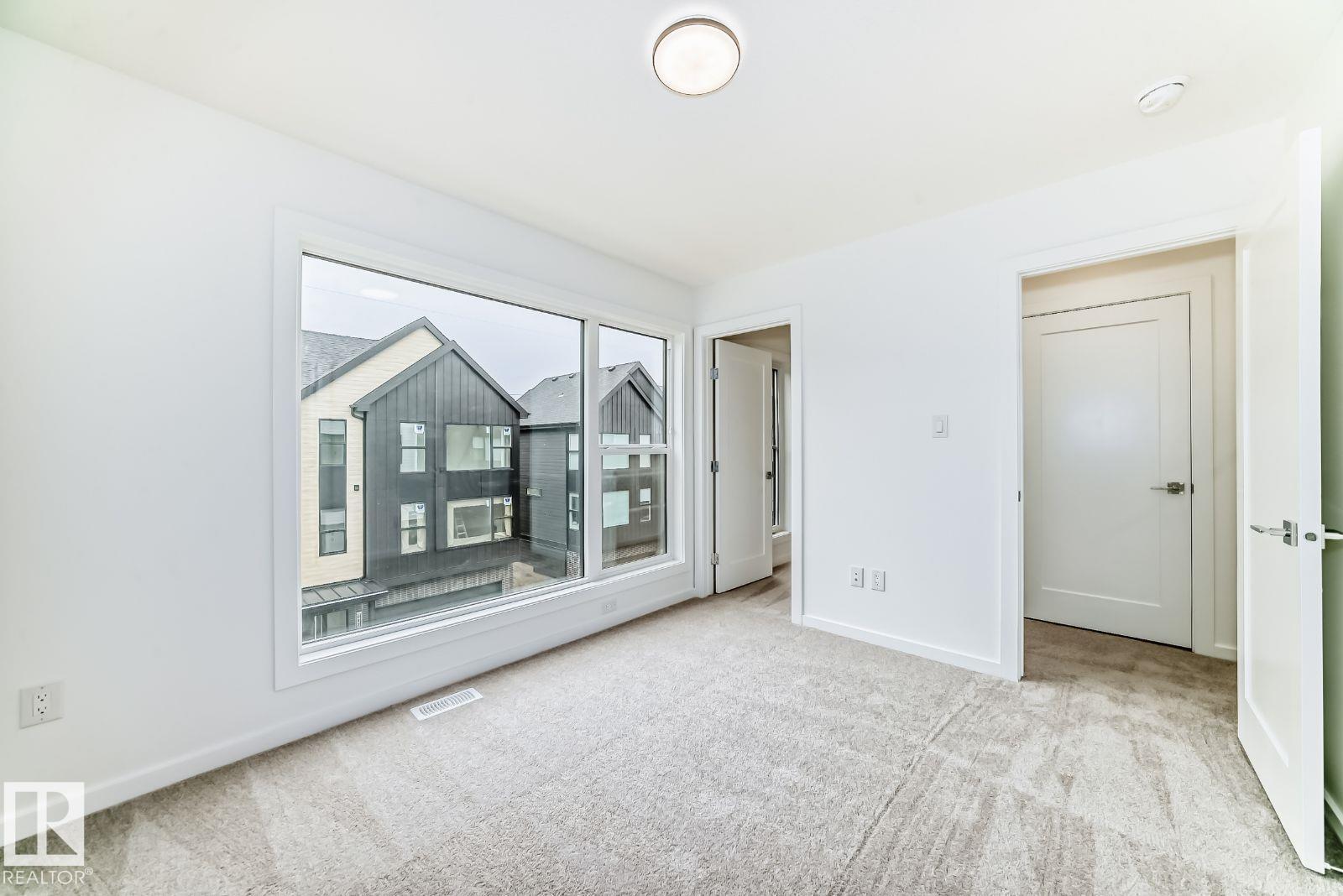 #67 5 Rondeau DR - 31