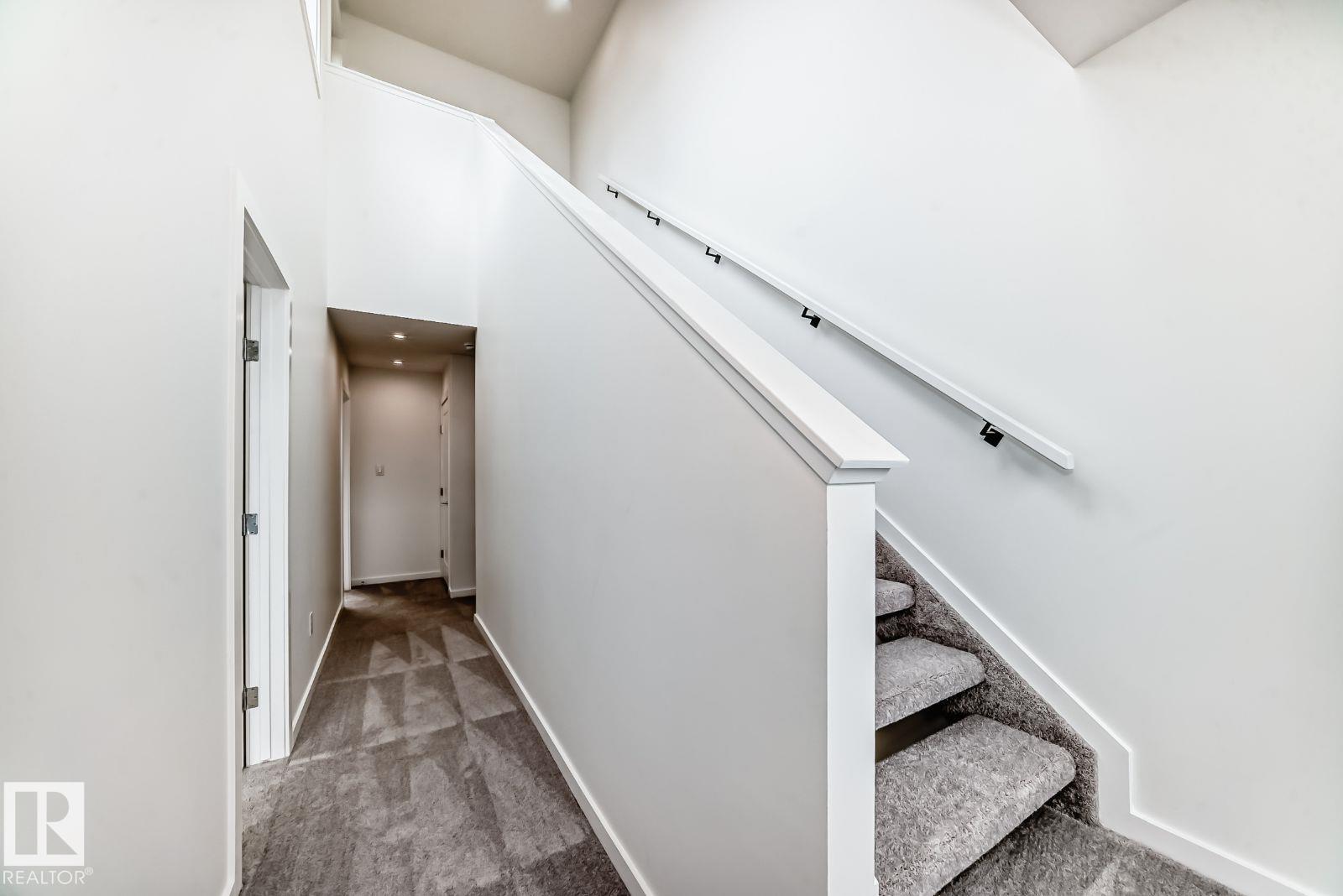 #67 5 Rondeau DR - 38