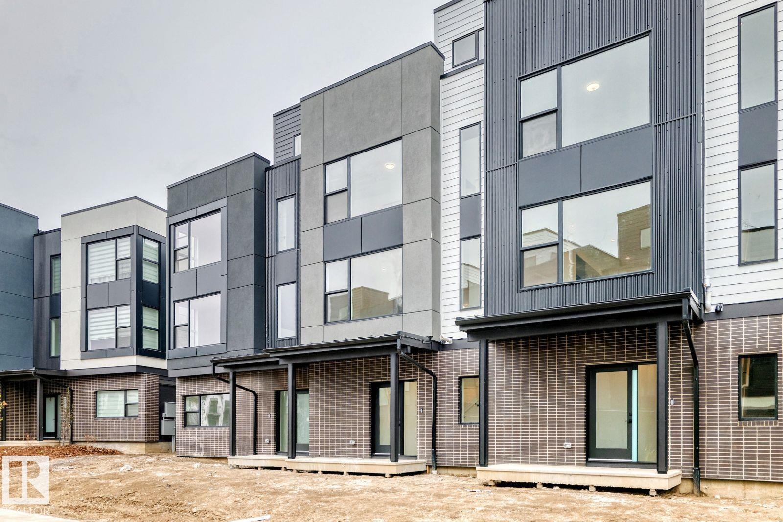 #67 5 Rondeau DR - 52