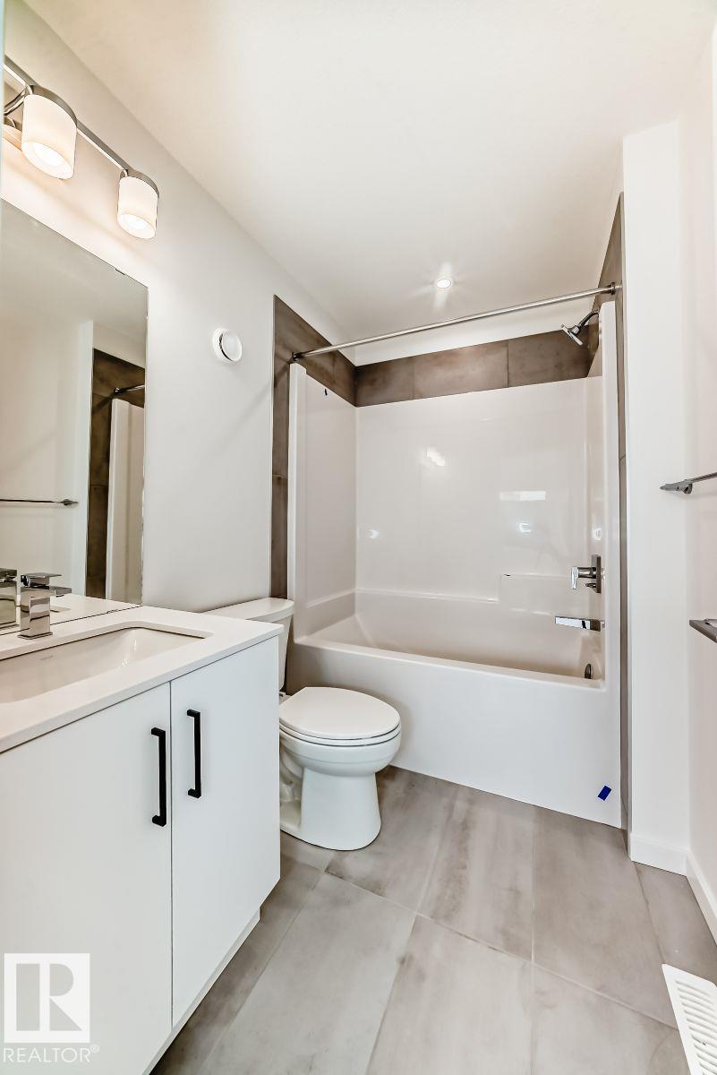 #67 5 Rondeau DR - 36