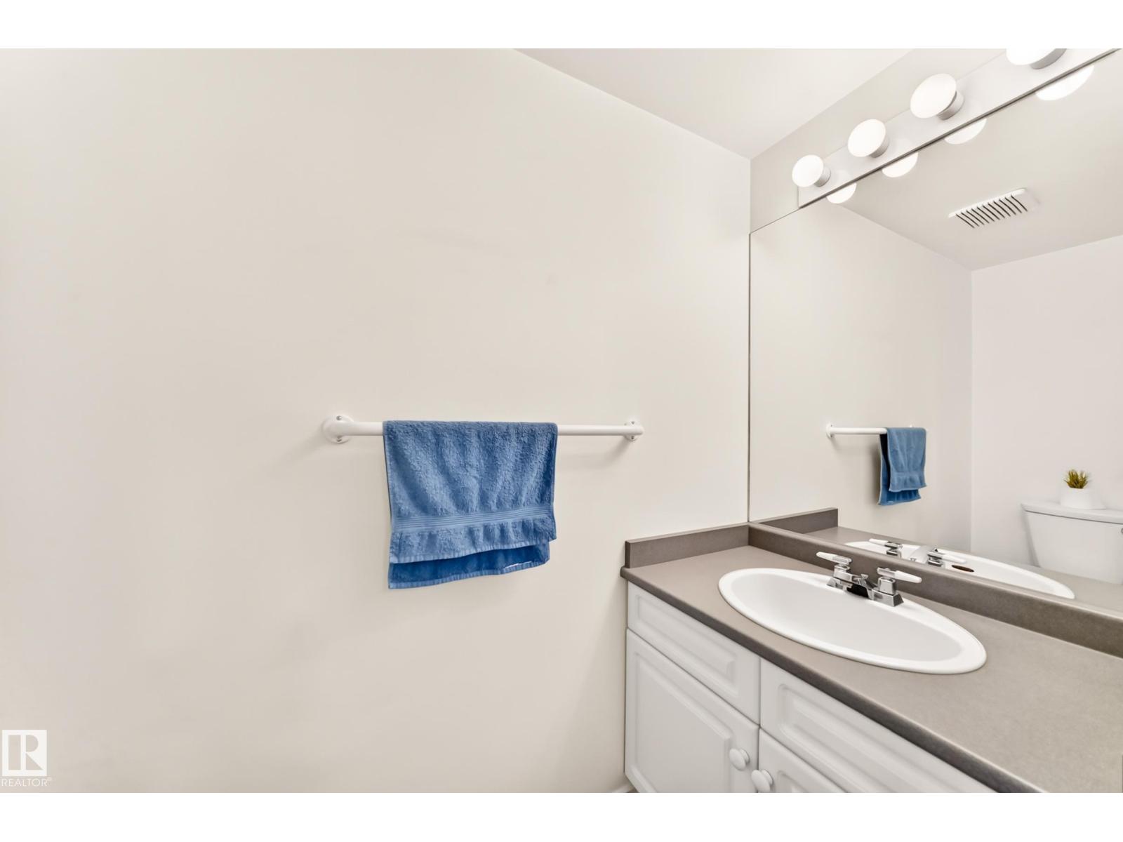 9130 77 AV NW - 26