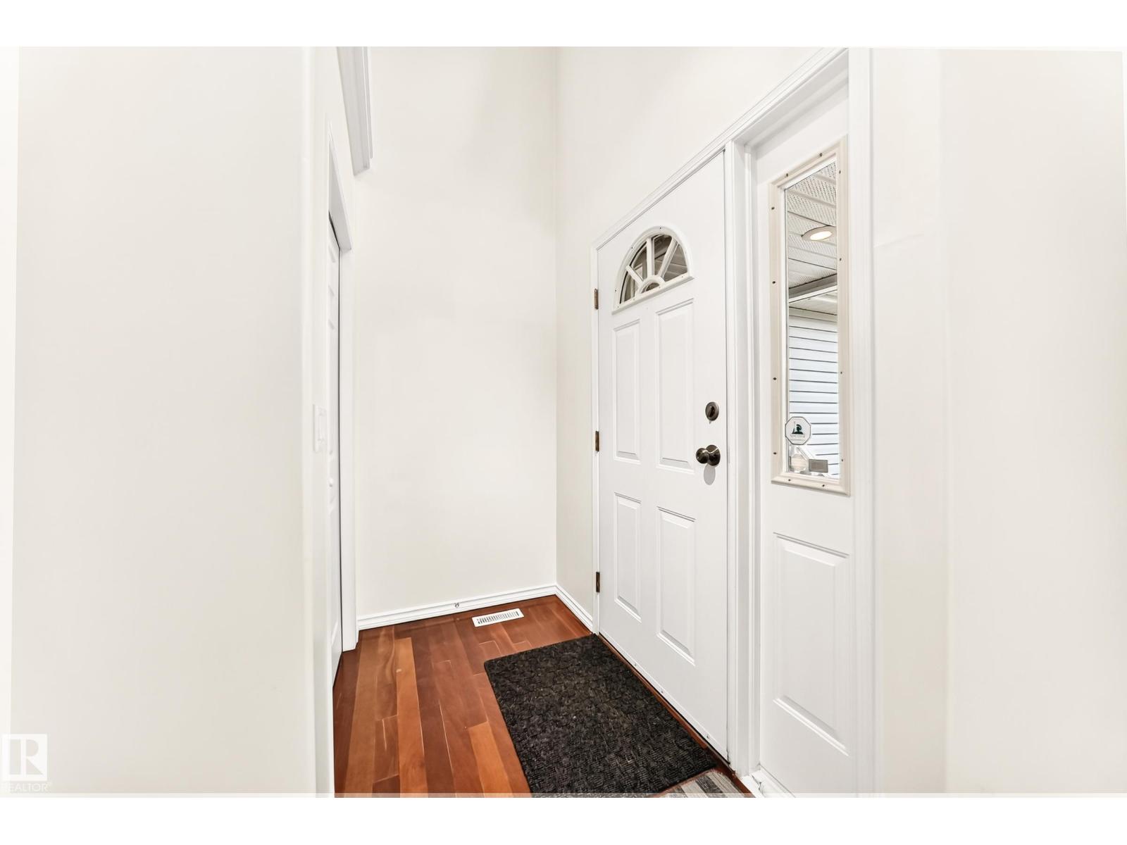 9130 77 AV NW - 5