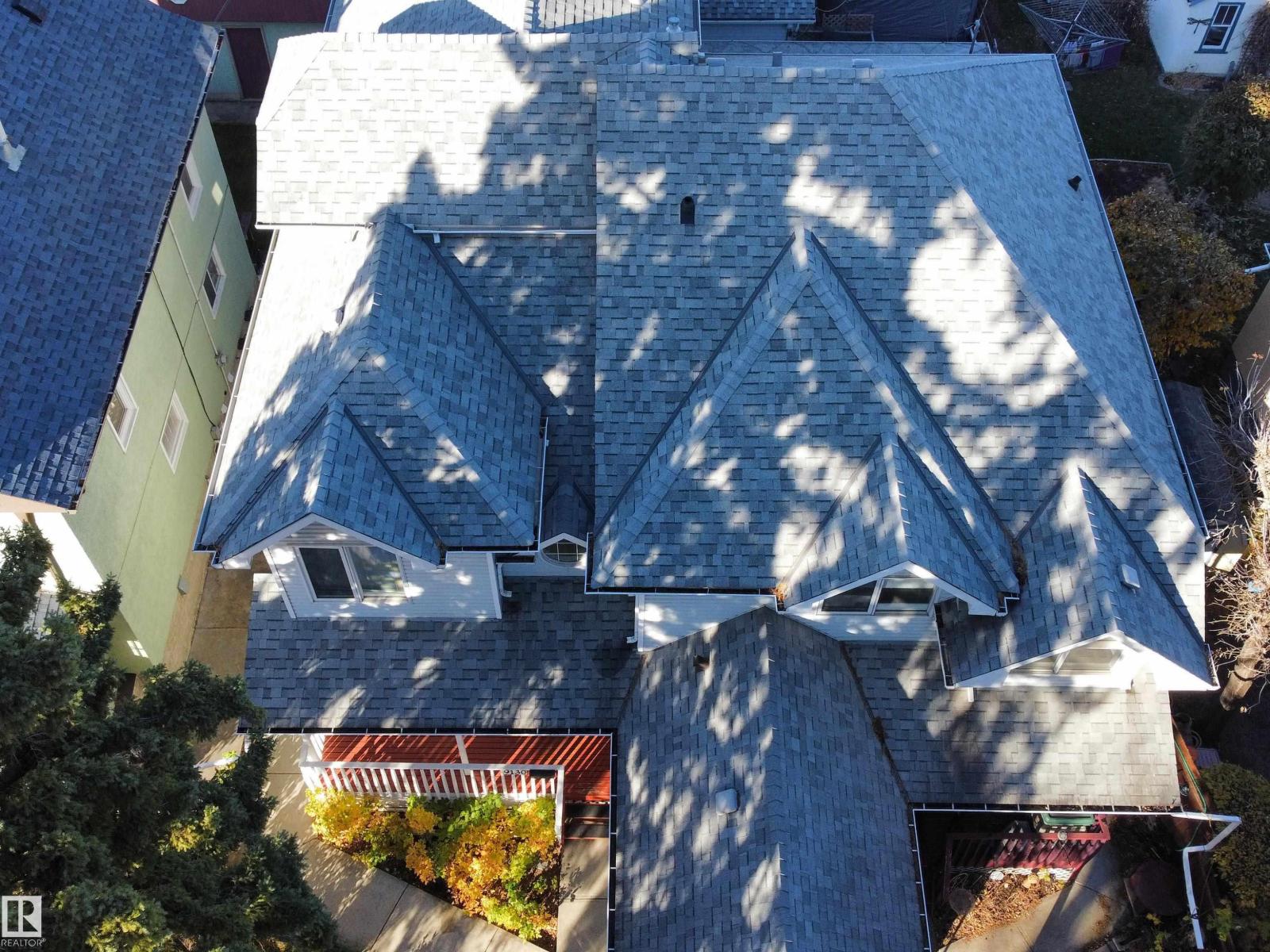 9130 77 AV NW - 69