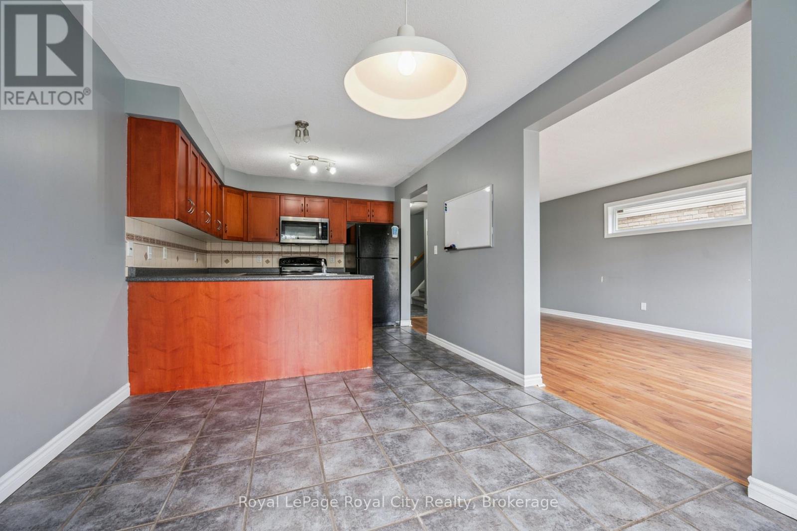 30 DARNELL ROAD - 11