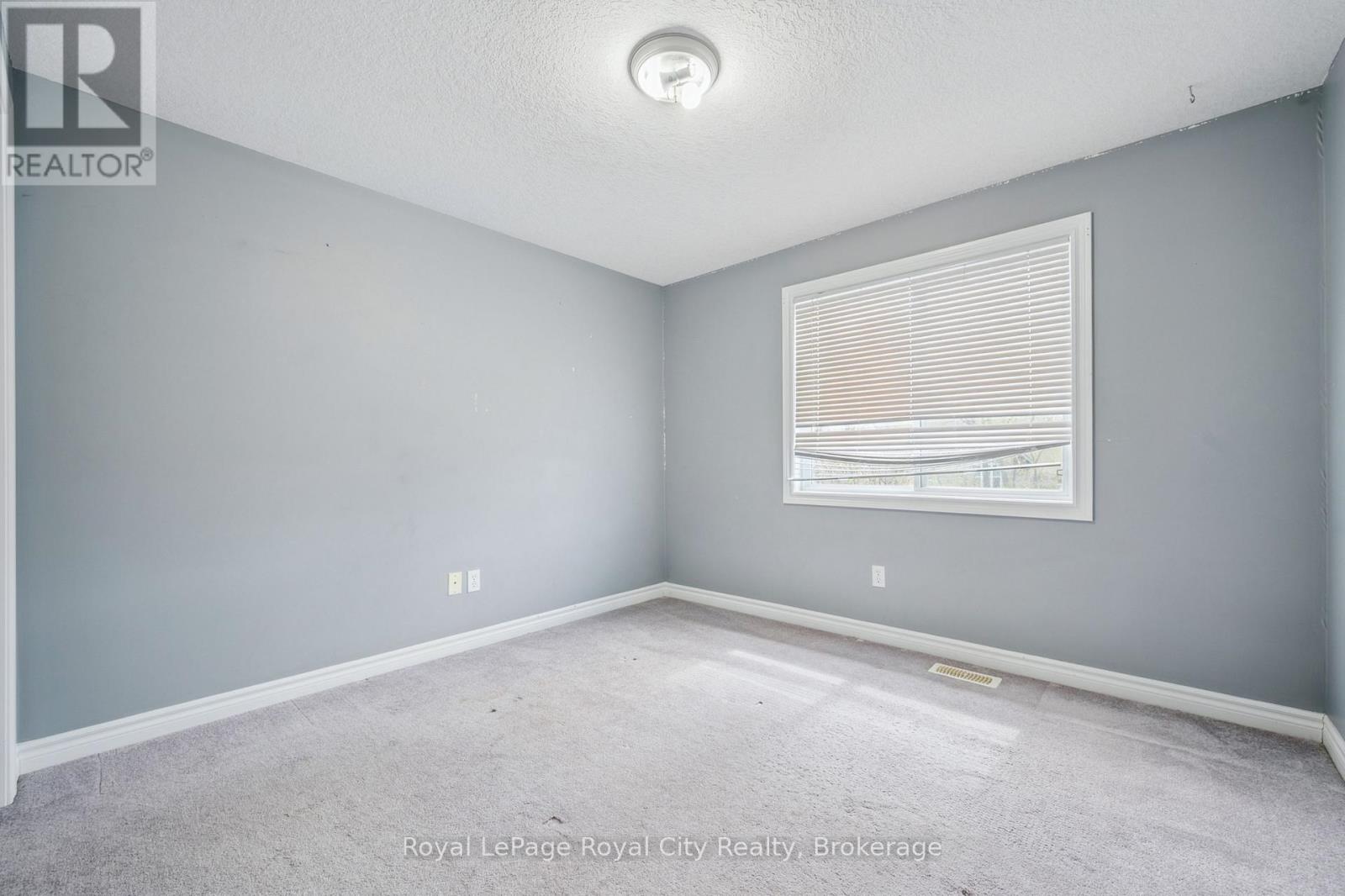 30 DARNELL ROAD - 27
